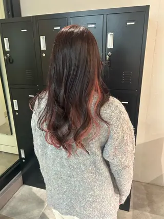 ミディアム カラー ウルフカット レイヤーカット上柿のヘアスタイル