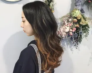ロング カラー VIRETTA 【ヴィレッタ】のヘアスタイル