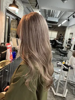 ロング カラー 山内 泰輝のヘアスタイル