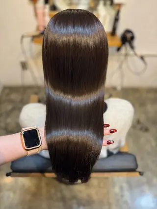 セミロング 髪質改善ストレート Airi🪽🫧のヘアスタイル