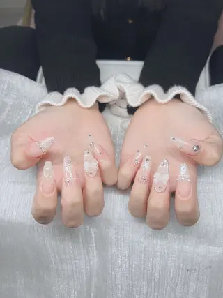 ネイル Lee Nailsのネイルデザイン