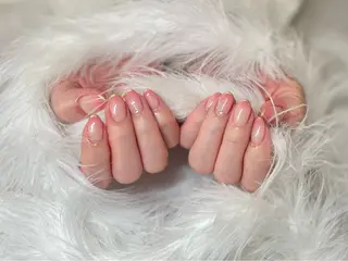 ネイル honoka池袋🎀 ガーリーネイル🤍のネイルデザイン