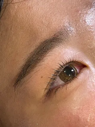 マツエク・マツパ 井上 真里奈のヘアスタイル