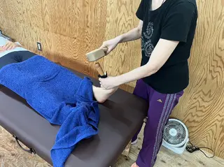 からだ歪み調整整体 とスポーツアロマのエステ・リラクイメージ