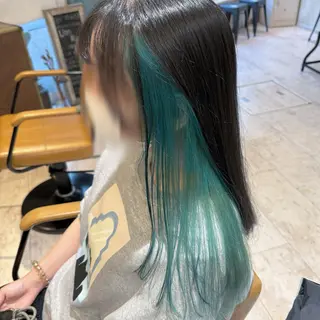 ロング ヤマダ サクラのヘアスタイル