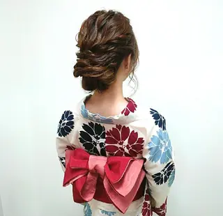 セミロング ヘアアレンジ Hair&Make  Delight*のヘアスタイル