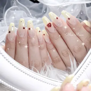 ネイル nail salon Blue Moonのネイルデザイン