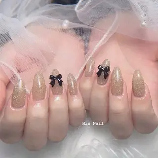 ネイル Hin Nailsのネイルデザイン