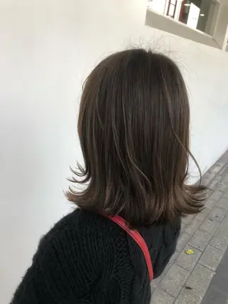 ミディアム カラー 東條 克義のヘアスタイル