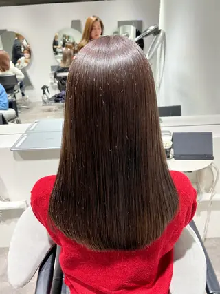 セミロング SALOWIN 表参道FLAT店所属・トップスタイリスト澤 奈緒美のヘアスタイル