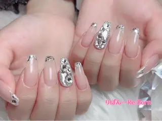 ミディアム りぼん Re:Bonrのネイルデザイン
