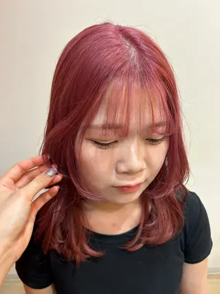 ミディアム カラー 村松 麻菜のヘアスタイル