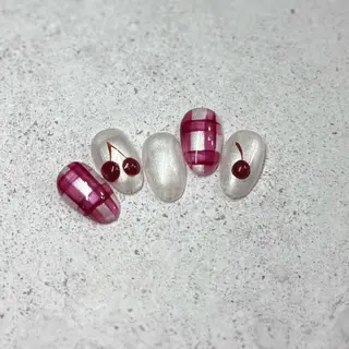 ネイル Nabi 進藤彩のネイルデザイン