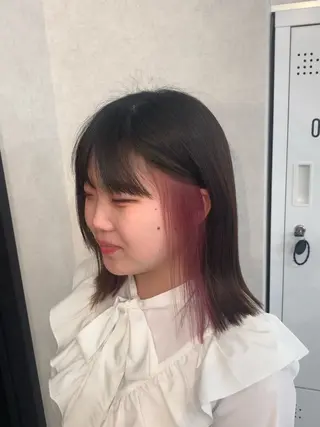 ミディアム カラー 臼井 真人のヘアスタイル