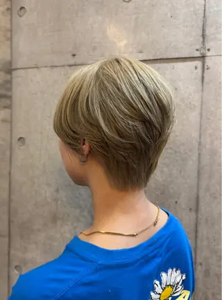 ショート Fam 代官山所属・佐藤 百葉のヘアスタイル