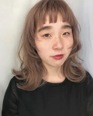 セミロング カラー ヘアアレンジ 早瀬裕之 パーマのヘアスタイル