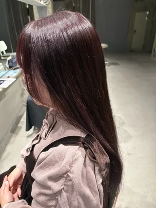 セミロング カラー 玉置 七海のヘアスタイル