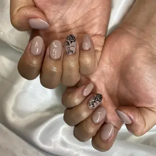 ネイル うにゃねいる🌷 Mayaのネイルデザイン