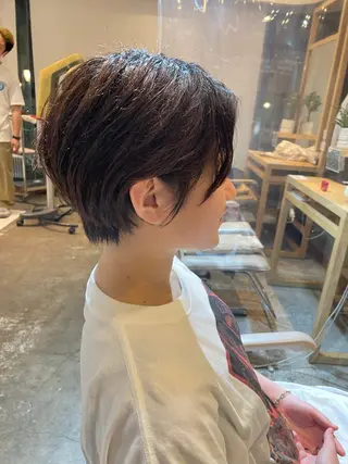 ショート レイヤーカット 特化型シオンのヘアスタイル