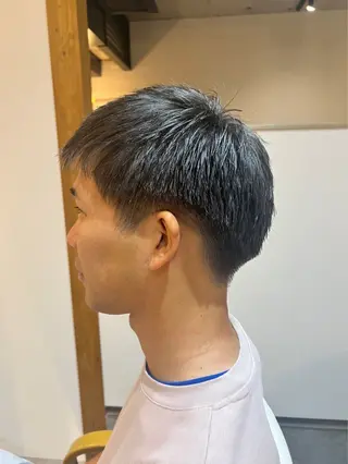 ショート 🌟デザインカラー 久保悠那のヘアスタイル