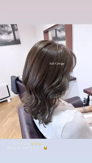 セミロング カラー Rina.💎🫧 小松里奈のヘアスタイル