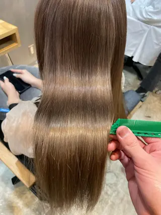 ロング 【お悩み解決のプロ】 ハヤシタクミのヘアスタイル