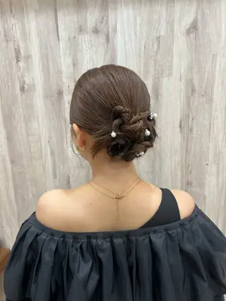 ヘアアレンジ ヘアメイクネイリスト hidemi中目黒のヘアスタイル