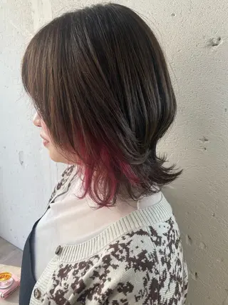 ミディアム 田中 志織のヘアスタイル