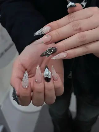 ネイル Julli ジュリのネイルデザイン