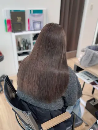 ロング カラー 滝口 瑞季のヘアスタイル