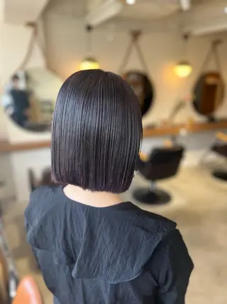 ショート 塩川ももこ/ 自然な縮毛矯正のヘアスタイル