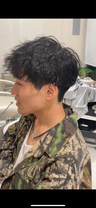 メンズ メンズパーマ特化 福岡正真のヘアスタイル