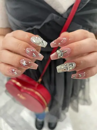 ネイル ユナ🌙 nailのネイルデザイン