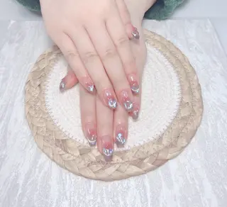 ネイル uu ネイルサロン関内🌼のネイルデザイン