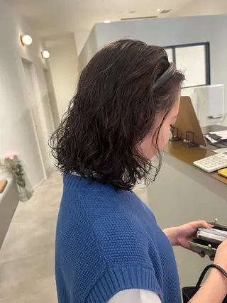 ミディアム カラー パーマ 似合わせ/レイヤー/ ボブ/西島 絢香のヘアスタイル