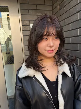 ミディアム カラー cana カナ/レイヤーカットのヘアスタイル