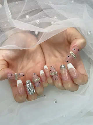 ネイル オーロラ所属・YUI nailのネイルデザイン