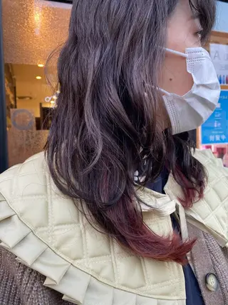 セミロング カラー 新谷 桃子のヘアスタイル