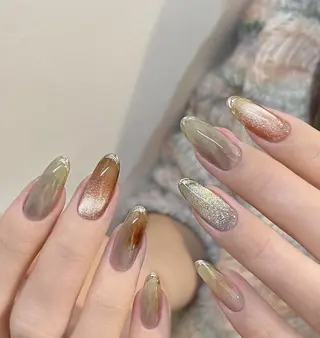 ネイル Queens ひなのネイルデザイン