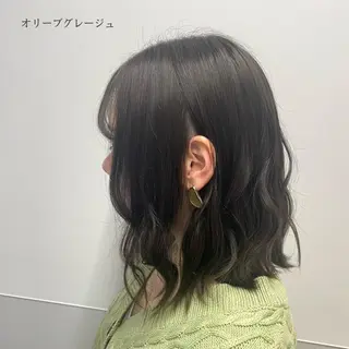 ミディアム カラー SAKI ☺︎のヘアスタイル