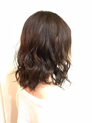 ミディアム カラー 松村 未央のヘアスタイル
