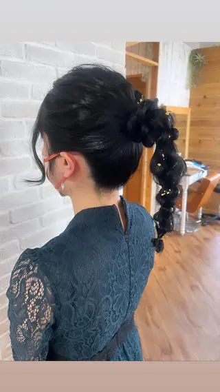 ロング ヘアアレンジ Topstylist YUKIのヘアスタイル