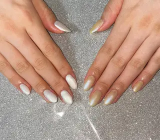 ネイル VIERU 🌈🎀💖のネイルデザイン