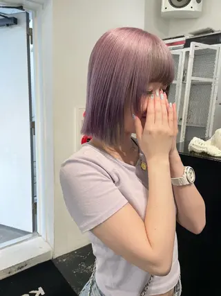 ミディアム カラー パーマ ヘアアレンジ メンズ キッズ ネイル マツエク・マツパ アイブロウ 艶ハイトーン/ヘア アレンジAYAKAのヘアスタイル