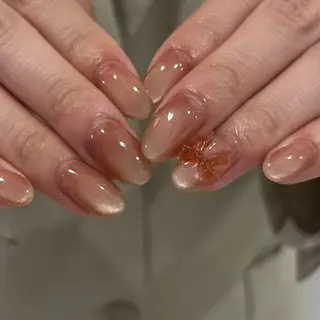 ネイル Ray. ちゅるん系ニュアンスのエステ・リラクイメージ