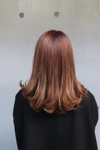 ミディアム カラー ViaLa Hair 🌈すずきたくむ✂︎のヘアスタイル
