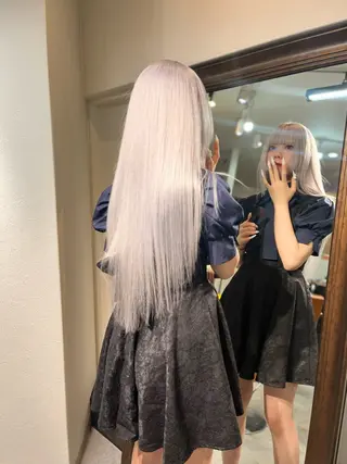 ロング カラー 💖艶ハイトーン髪質 改善💖ケンシンのヘアスタイル