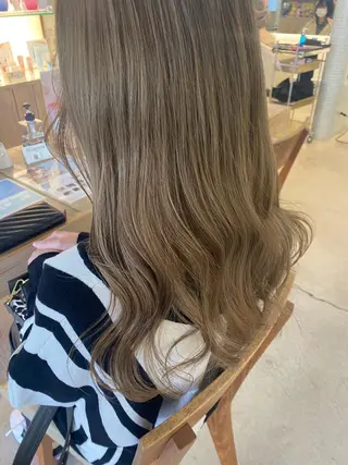 セミロング レイヤーカット/ miranのヘアスタイル