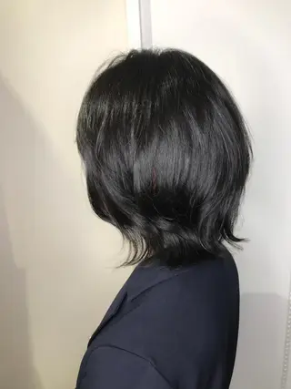 ミディアム 寺山 佳貴のヘアスタイル