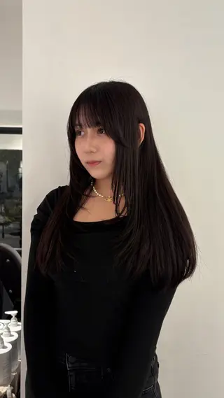 ロング UNBIRTHDAY MIUのヘアスタイル